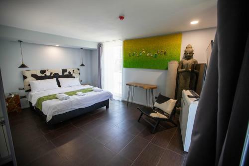 The One Apartman
