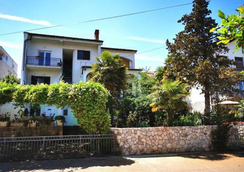 Apartment Dasek 2, Njivice
