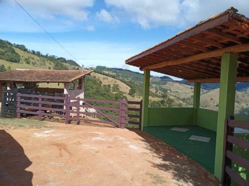 P�r Do Sol Mais Lindo Da Serra Da Mantiqueira