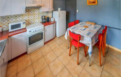 Awesome Home In B�nodet With 3 Bedrooms