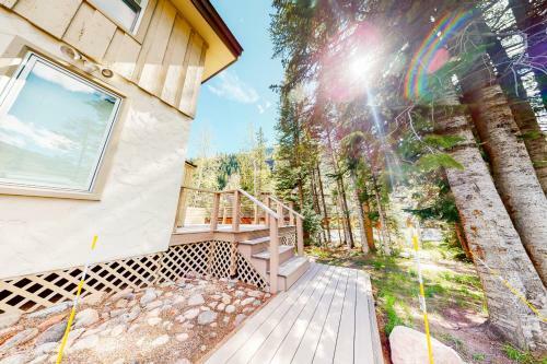 East Vail Escape