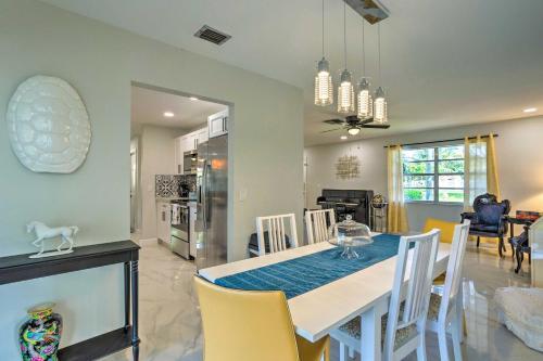 Elegant Lake Worth Escape Less Than 5 Mi To Beach!