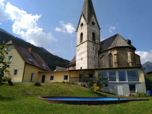 Villa Pool, Pokale, Sauna, Billard, Kirche U. Viel Natur