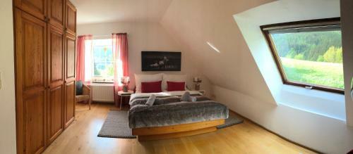 Villa Pool, Pokale, Sauna, Billard, Kirche U. Viel Natur