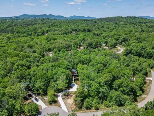 Villa Gold Peak Treehouse Near Helen, Georgia