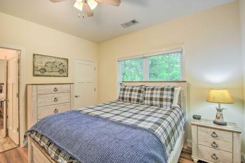 The Dahl House Cottage - Walk To Downtown!