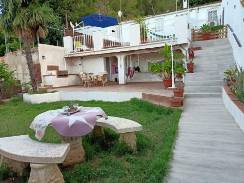 Apartment In Villa Falconera In Gandia