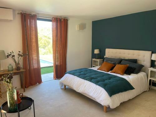 Hostal Aquarius In Cassis, Chambres D'h�tes