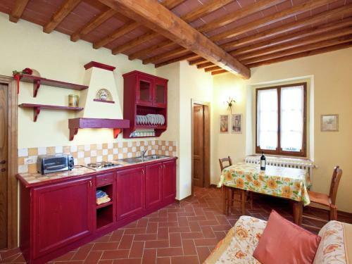 Lodge Holiday Home Clemacine Loro Ciuffenna