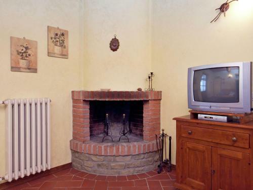 Lodge Holiday Home Clemacine Loro Ciuffenna