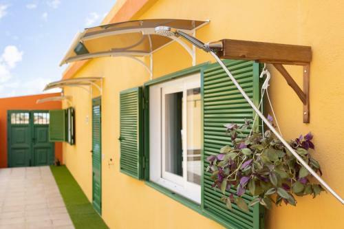 House Maye, With Terrace, Parking, Views And Bbq
