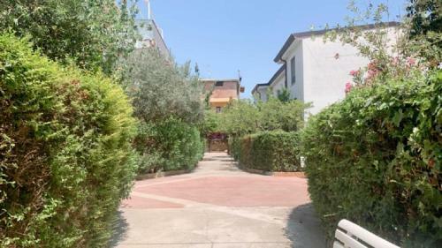 Le Castella Garden Apartment
