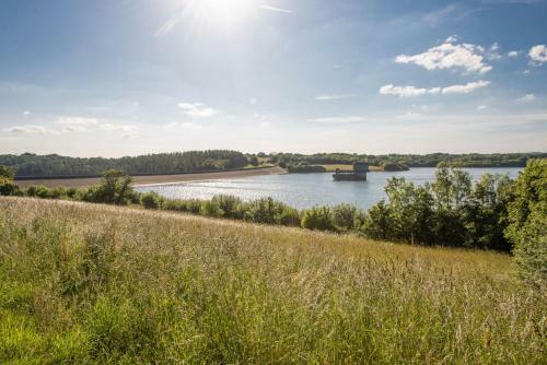 Saffron Lodge, 24 Roadford Lake Lodges