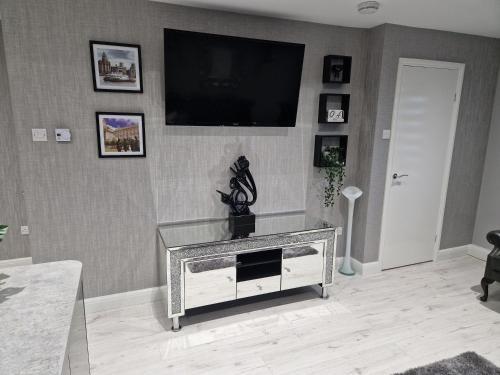 Corner House At L3