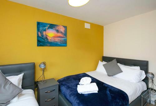 The Cresent Group Stays Free Parking & Wifi