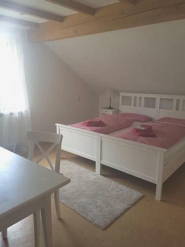 Apartamento Friedas Zimmer/ Friedas Ferienwohnung