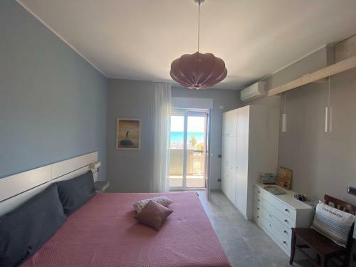Hostal Oltremare Rooms