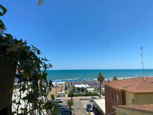 Hostal Oltremare Rooms