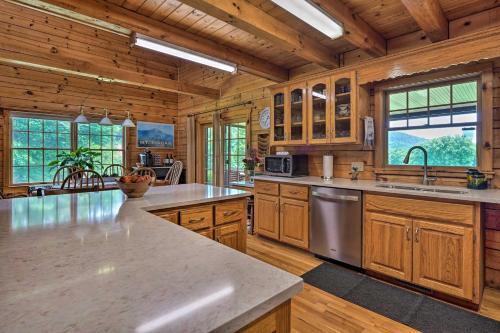 Pet-friendly Canton Cabin With Porch And Grill!