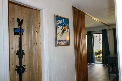 1br 1ba Mountain Holiday Ski Chalet