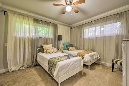 Charming Charlotte Cottage On A Half Acre!