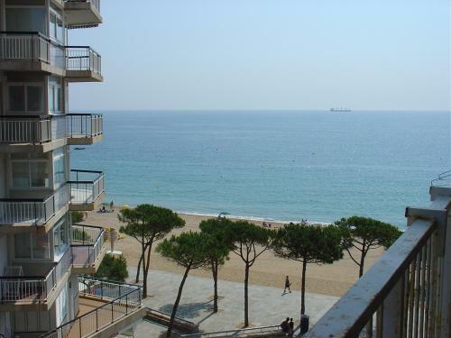 Apartamento Primera Linea De Mar