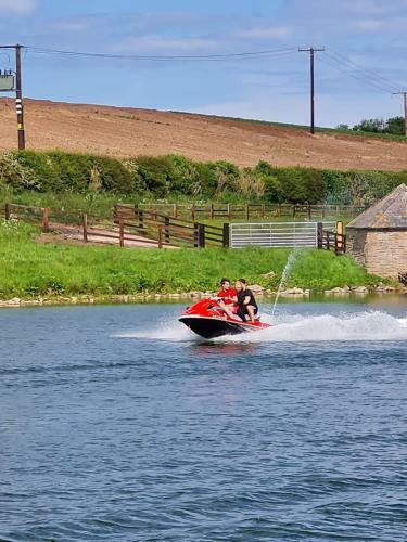 East Learmouth Lakeside Lodges