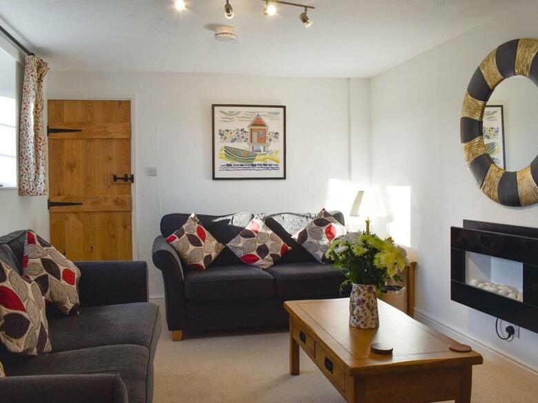 Caro's Cottage-uk12574