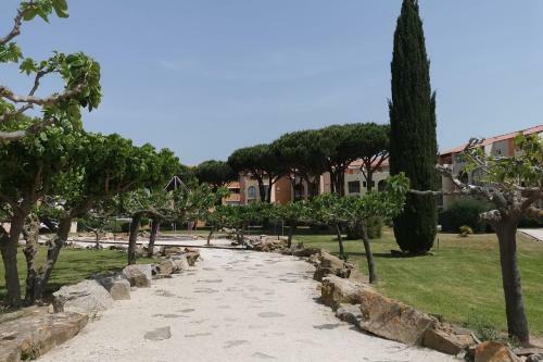 Apartment For 4 On The Beach In La Londe