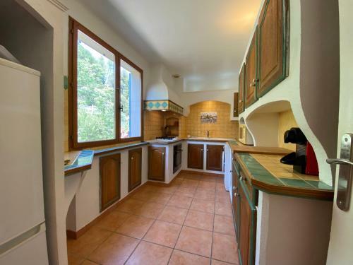 Maison de Village Avec Jardin Et Vue D�gag�e