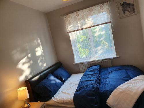 Nice Cozy 2-bed Apartment With Everything To Yourself