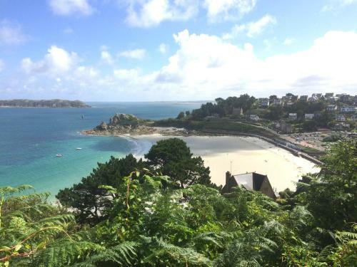 C�t� Baie