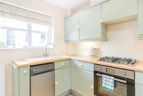 Stunning 2 Bed Cottage In Saddleworth