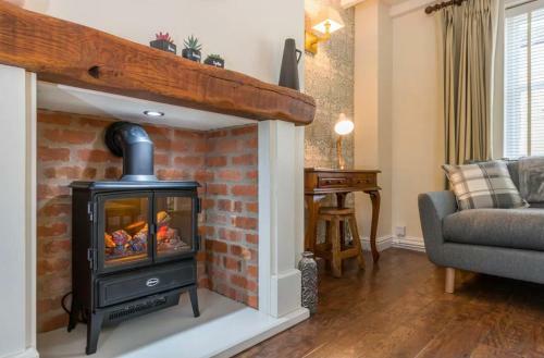 Stunning 2 Bed Cottage In Saddleworth