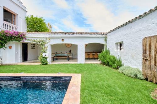 Villa Mas�a Blanca