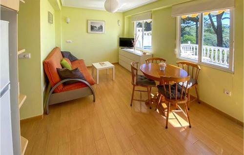 Beautiful Apartment In Mera With 1 Bedrooms