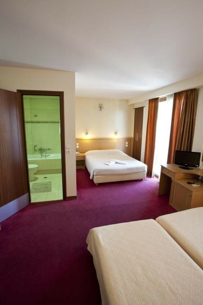 Hotel Golden City