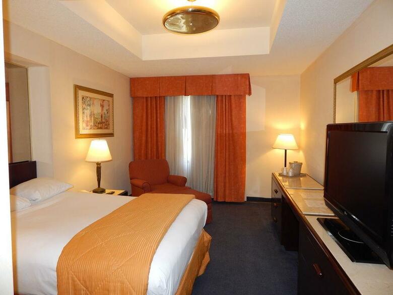 River Park Hotel Suites Port Of Miami