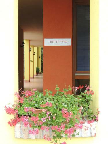 Hotel Resort Sile River