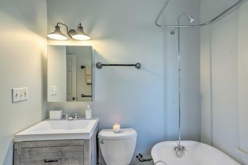 Cleveland Apartment, Walk To Lincoln Park!
