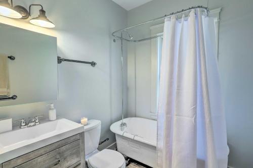 Cleveland Apartment, Walk To Lincoln Park!