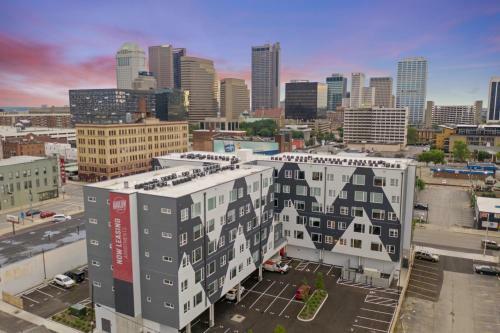 Apartamento Brand New Premier Downtown Condo - 418