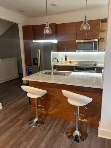 Apartamento Quaint Downtown Old Towne East Townhouse