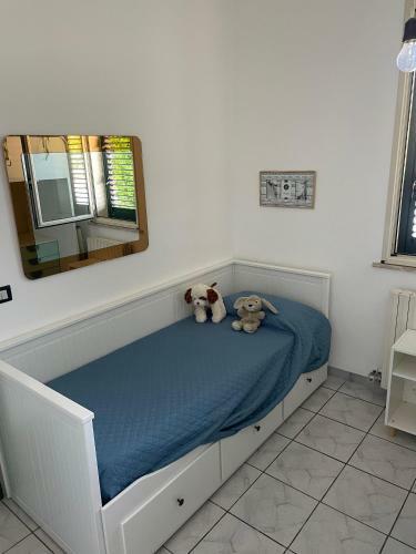 Casa Vacanza Con Giardino,torre Dell'orso,salento