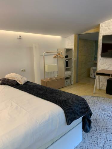 Lodge Espejo De Soledades