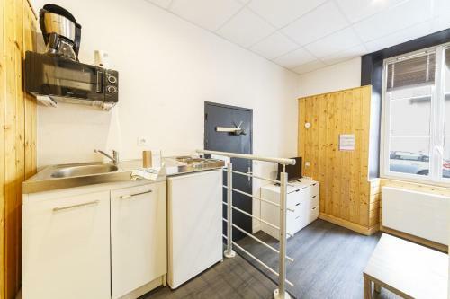 Apartamento Petit Studio Fonctionnel Hypercentre de Laval