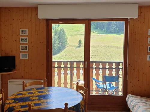Apartamento Studio Le Biot, 1 Pi�ce, 4 Personnes - Fr-1-573-94