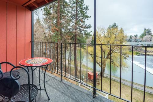 River View 2 Bedroom