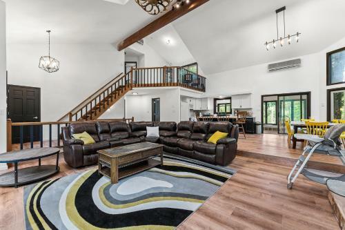 Lakefront Residence 4bd 4ba Hottubsaunakaya?s