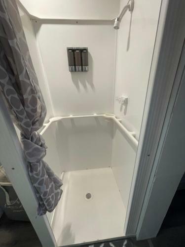 Modern Studio Apartment In Ridgway Pa